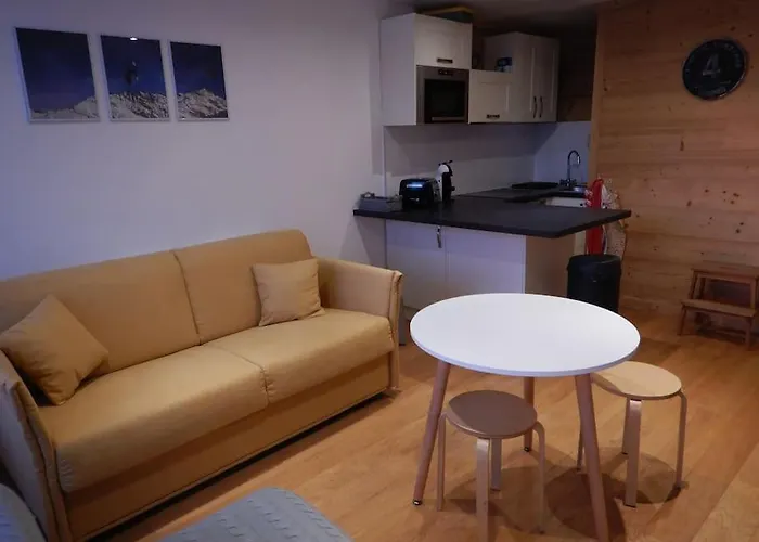 Les Montagnes Sur Le Balcon *