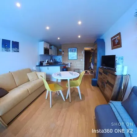 Apartamento Les Montagnes Sur Le Balcon